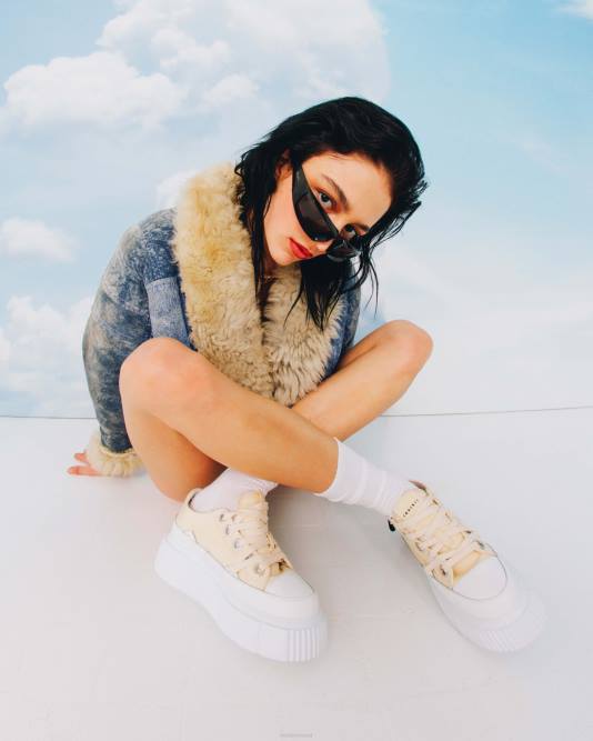 INUIKII Women Beige Matilda Canvas Low 23 Footwear B8TL45