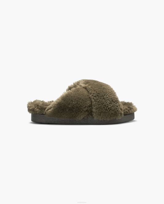 inuikii_women_olive_classic_shearling_slipper_footwear_b8tl104.jpg INUIKII Women Olive Classic Shearling Slipper Footwear B8TL104 - Image 1